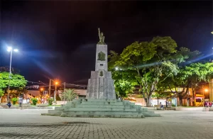 Praça Prado Filho - Cachoeira Paulista Praça Prado Filho - Cachoeira Paulista